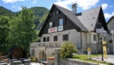Predal Pass Lge (guest) hse+views+ 411m2 land. Click here for more details. Predal Pass Lge (guest) hse+views+ 411m2 land. Click here for more details.